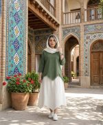 دامن هفتی زنانه با پارچه پنبه‌ای طبیعی، طراحی راحت و رنگ‌بندی سبز ارتشی و سفید.