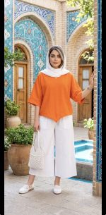 ست کراپ شلوار زنانه پنبه‌ای فری سایز با رنگ‌بندی طبیعی